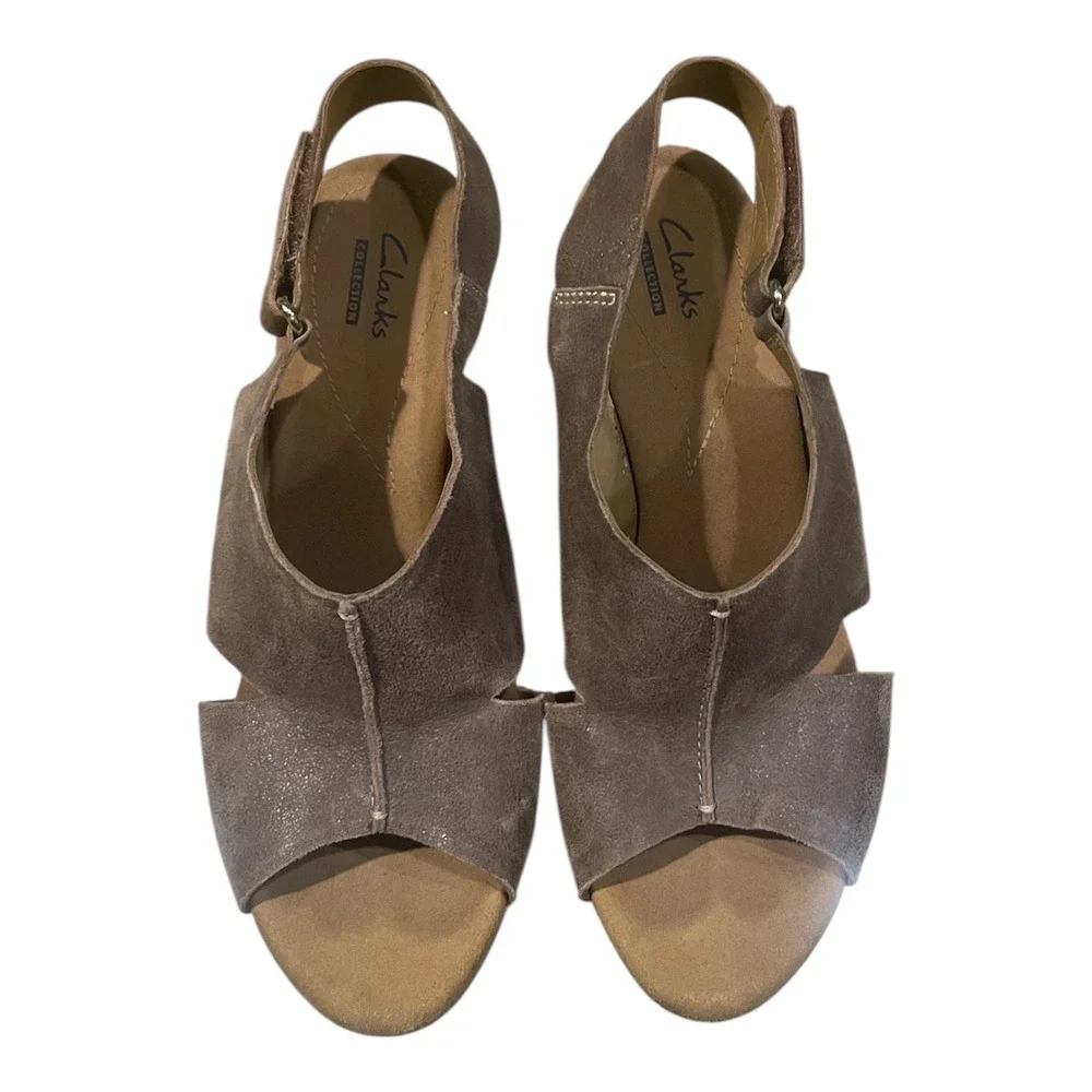 Clarks Collection Taupe Suede Cork Wedge Sandals Slingback Peep Toe Womens 8.5 W